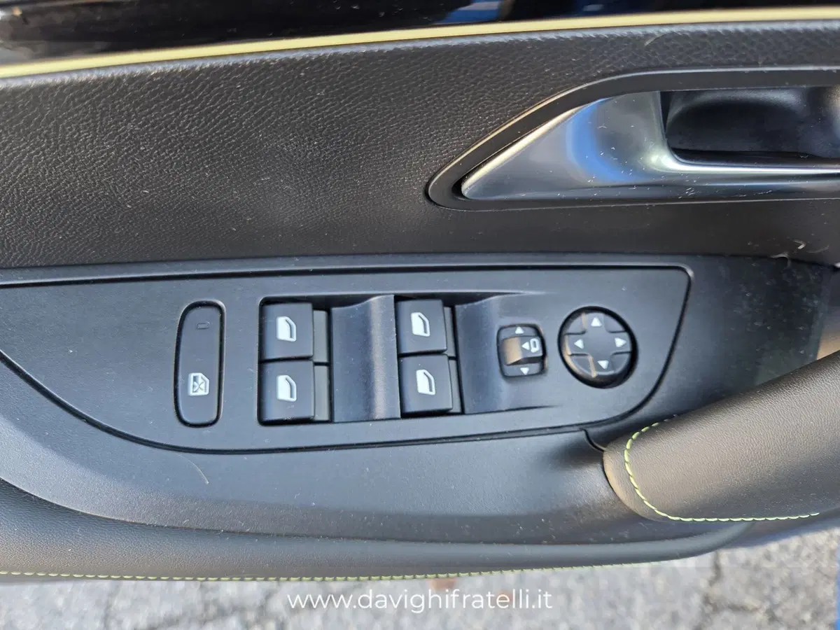 Peugeot 2008 usata a Cremona (17)