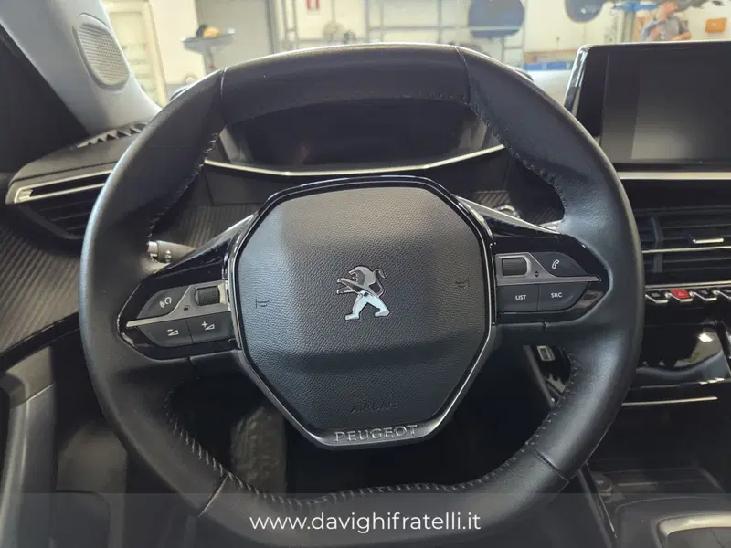 Peugeot 2008 usata a Parma (11)