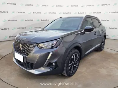 Peugeot 2008 PureTech 130 S&amp;S EAT8 Allure Pack del 2022 usata a Parma
