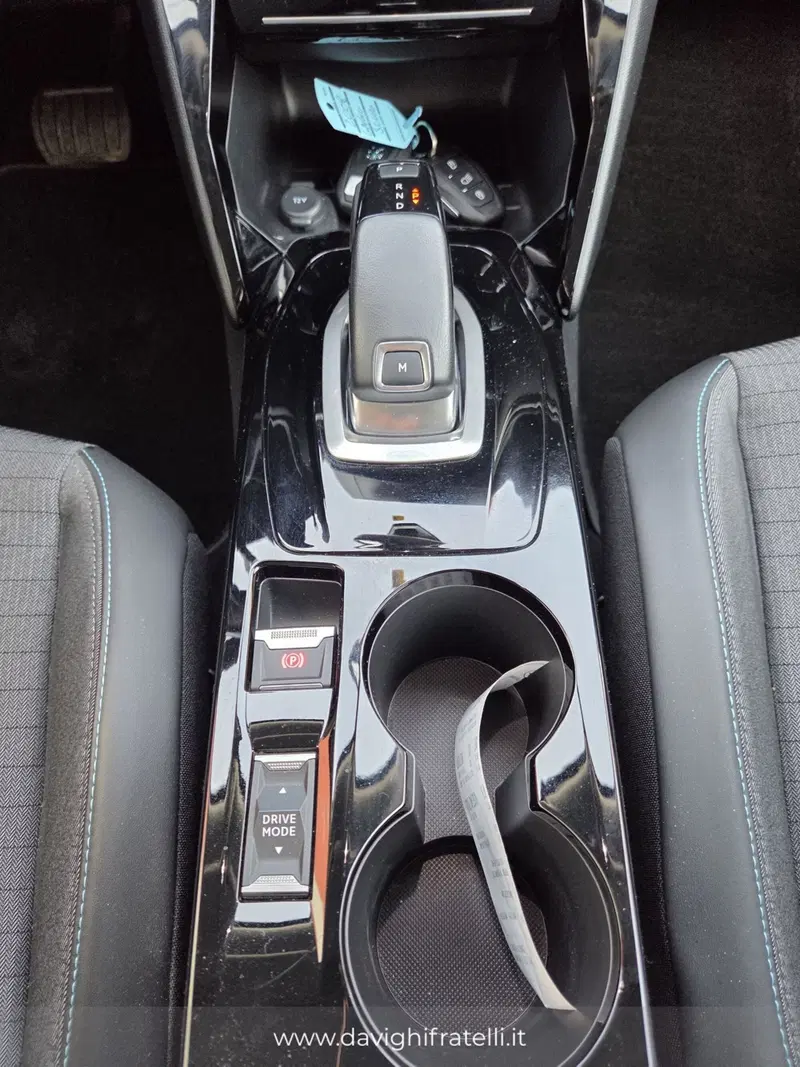 Peugeot 2008 usata a Parma (18)
