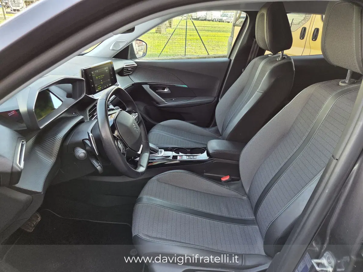 Peugeot 2008 usata a Parma (9)