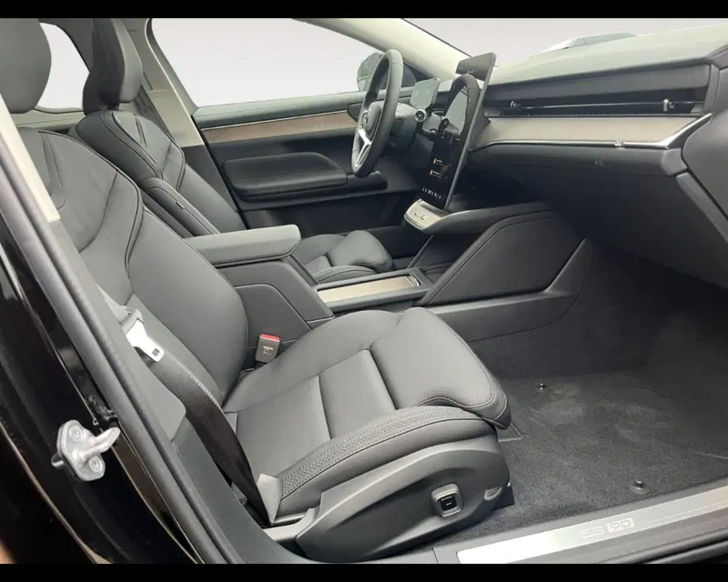 Volvo ES90 usata a Bologna (14)