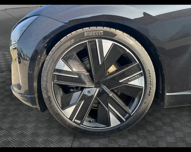 Volvo ES90 usata a Bologna (6)