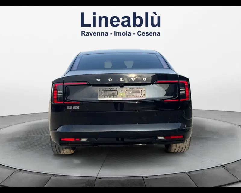 Volvo ES90 usata a Bologna (9)