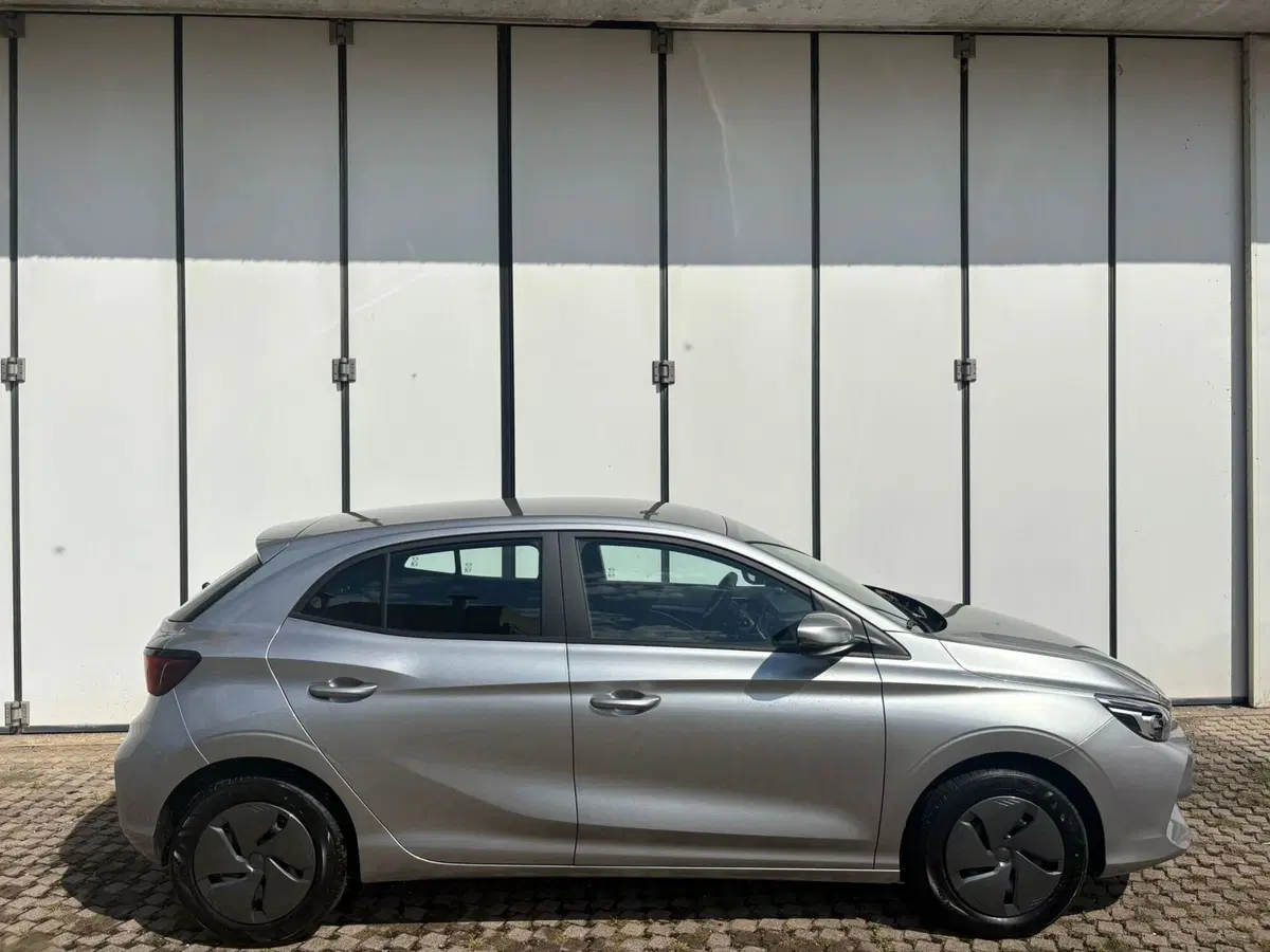 Mg MG3 nuova a Monza e Brianza (7)