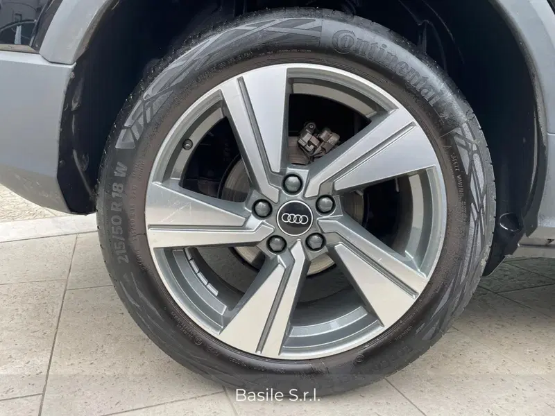 Audi Q2 usata a Taranto (10)