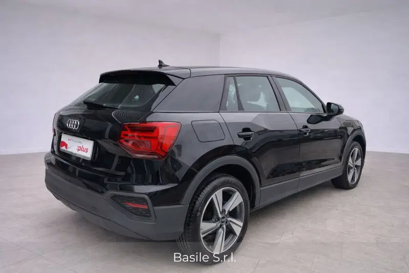 Audi Q2 usata a Taranto (2)