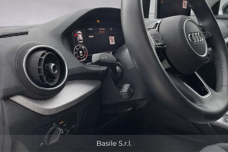 Audi Q2 usata a Taranto (7)