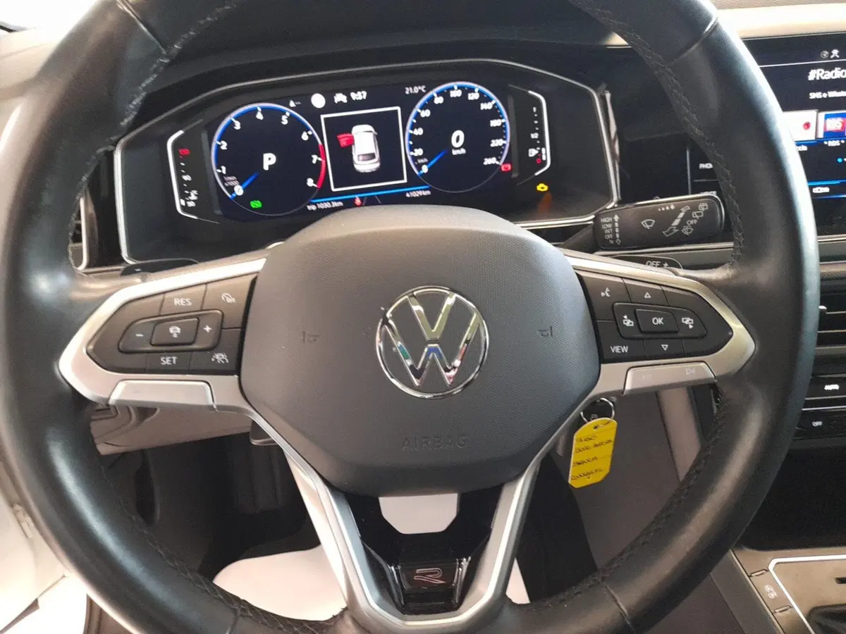 Volkswagen Taigo usata a Bologna (11)