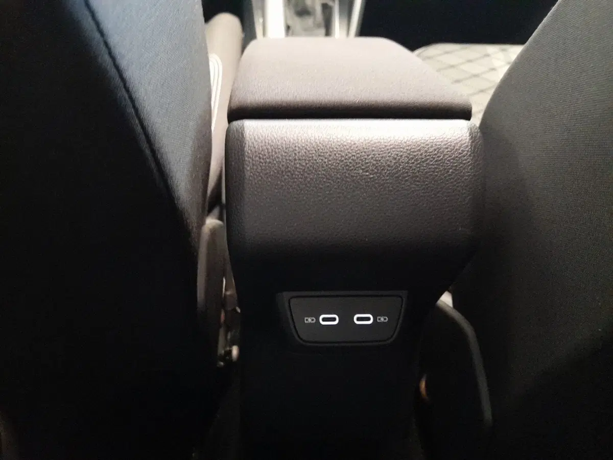 Volkswagen Taigo usata a Bologna (16)