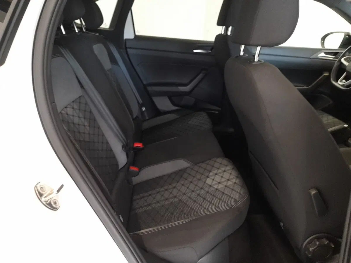 Volkswagen Taigo usata a Bologna (20)