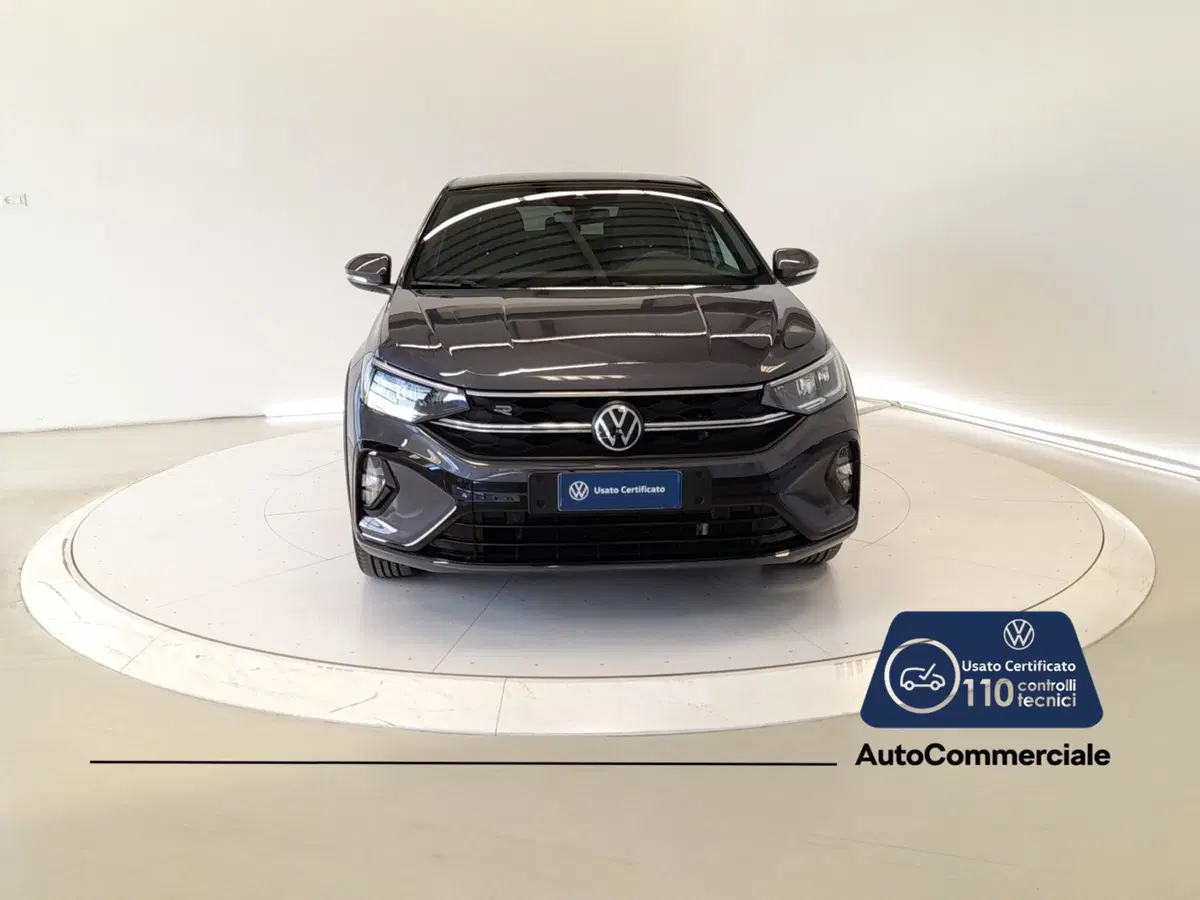 Volkswagen Taigo usata a Bologna (2)