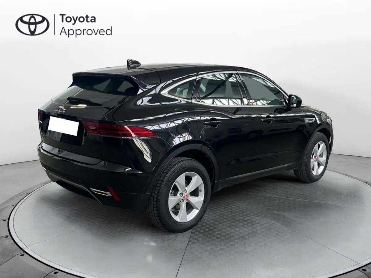 Jaguar E-Pace usata a Vicenza (5)