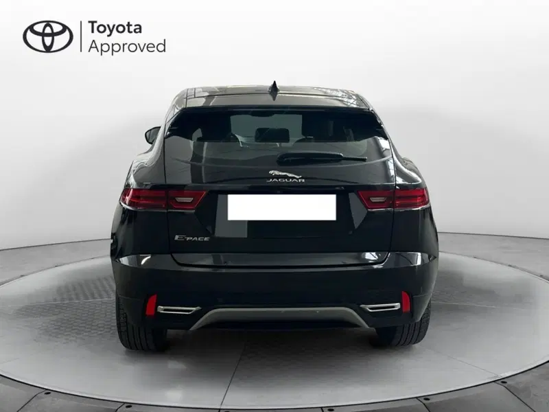 Jaguar E-Pace usata a Vicenza (8)