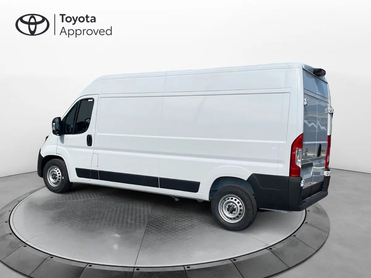 Toyota Proace Max Furgone nuova a Vicenza (5)