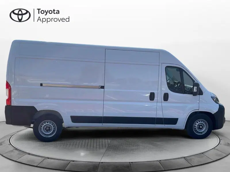 Toyota Proace Max Furgone nuova a Vicenza (9)