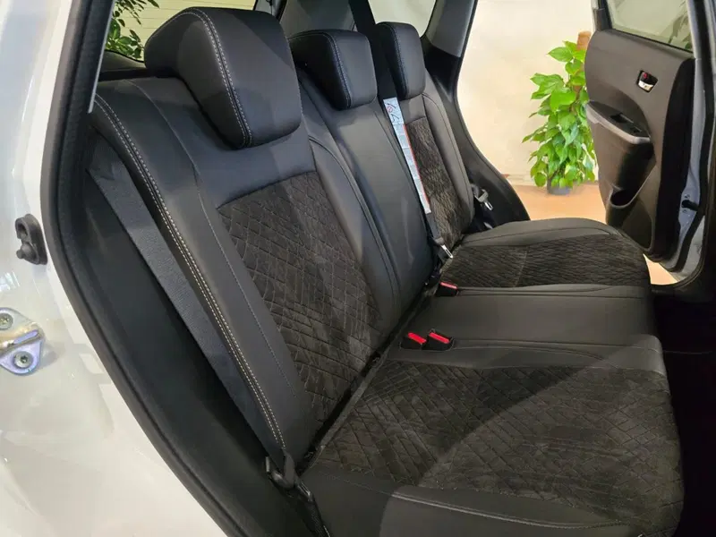 Suzuki Vitara usata a Rimini (11)