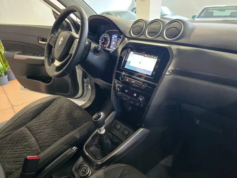 Suzuki Vitara usata a Rimini (12)