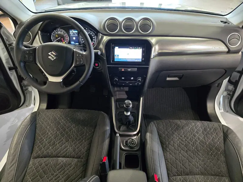 Suzuki Vitara usata a Rimini (8)