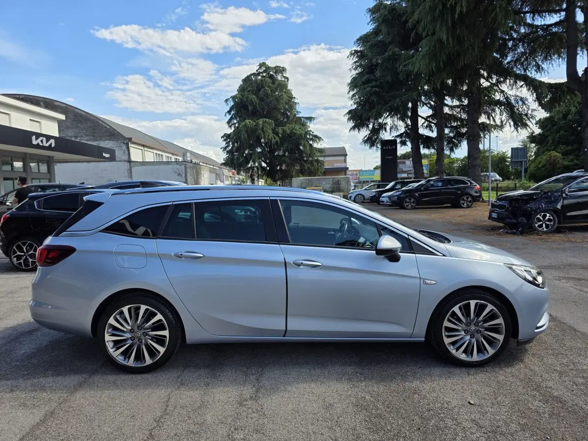 Opel Astra Station Wagon usata a Rimini (4)