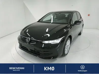 Volkswagen Golf 2.0 TDI 150 CV DSG SCR Life nuova a Catanzaro