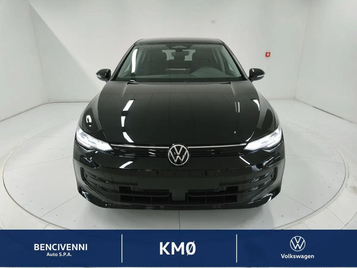 Volkswagen Golf nuova a Catanzaro (2)