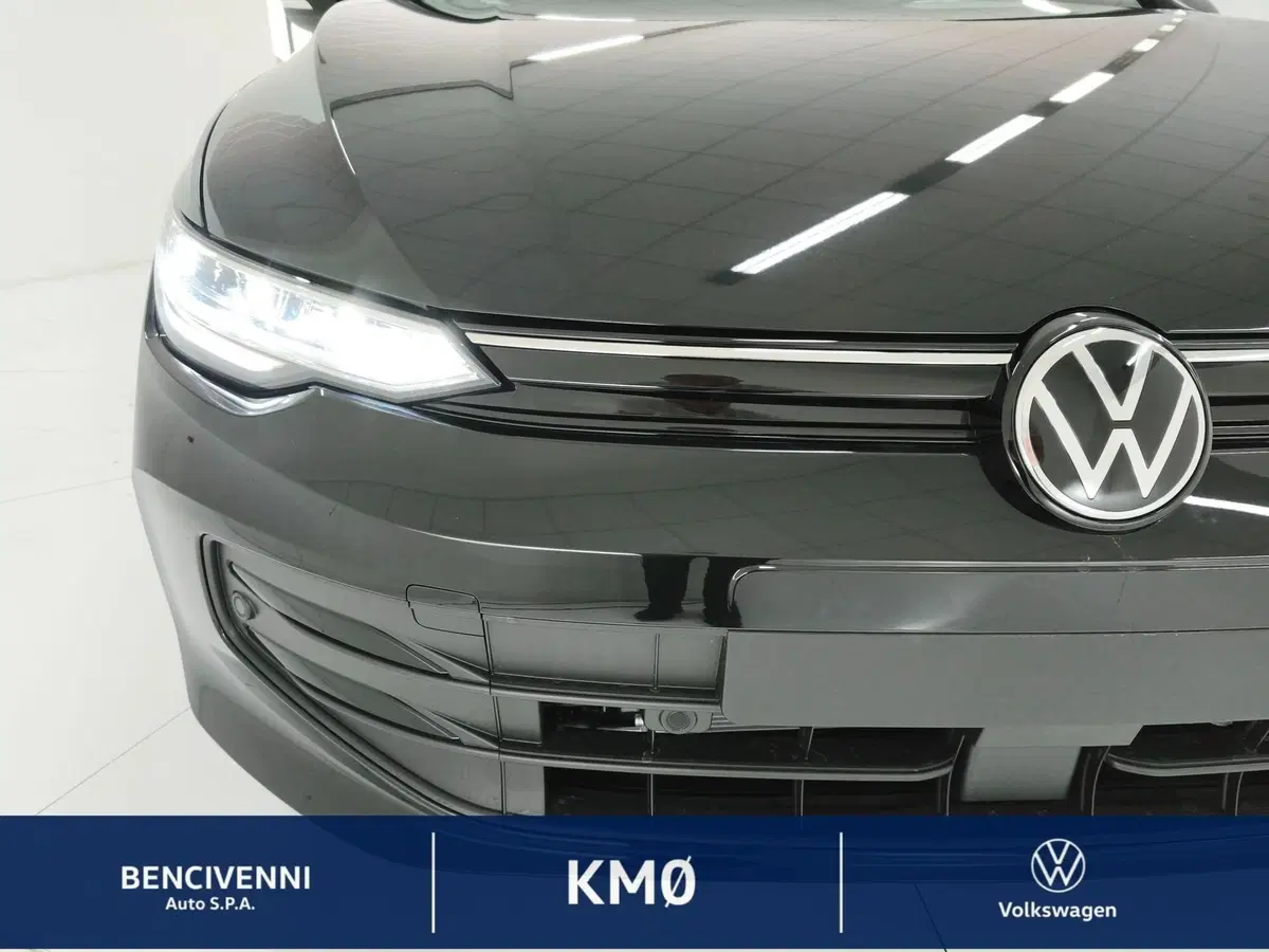 Volkswagen Golf nuova a Catanzaro (3)