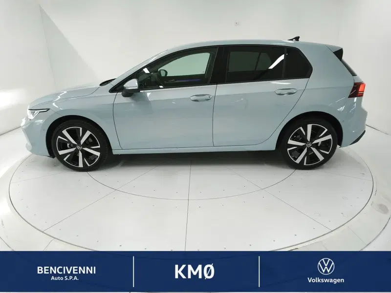 Volkswagen Golf nuova a Catanzaro (14)