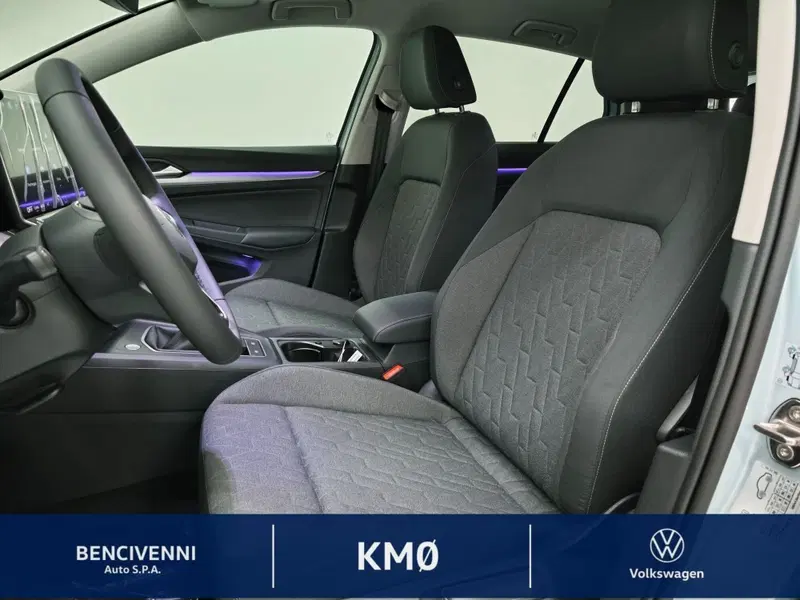 Volkswagen Golf nuova a Catanzaro (17)