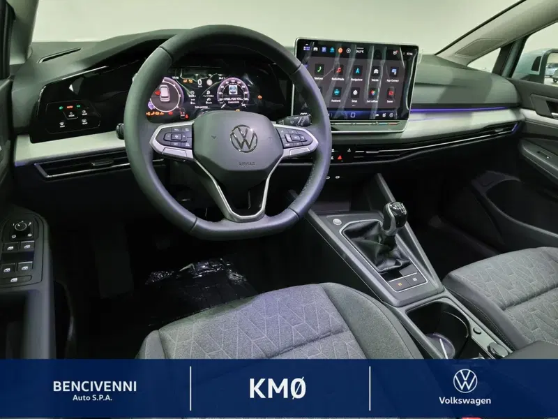 Volkswagen Golf nuova a Catanzaro (19)