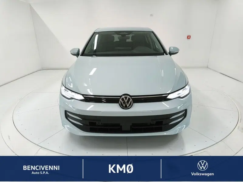 Volkswagen Golf nuova a Catanzaro (2)