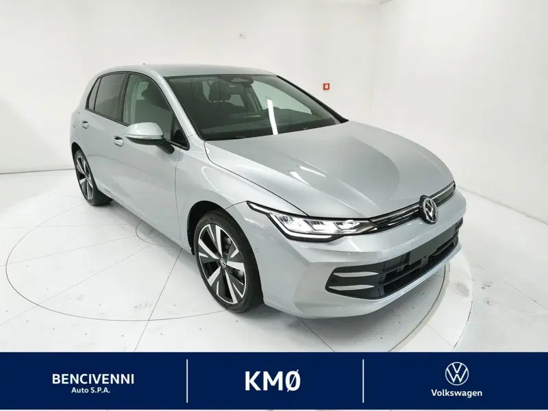 Volkswagen Golf nuova a Catanzaro (4)
