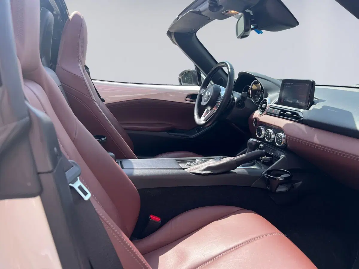 Mazda MX-5 usata a Milano (11)