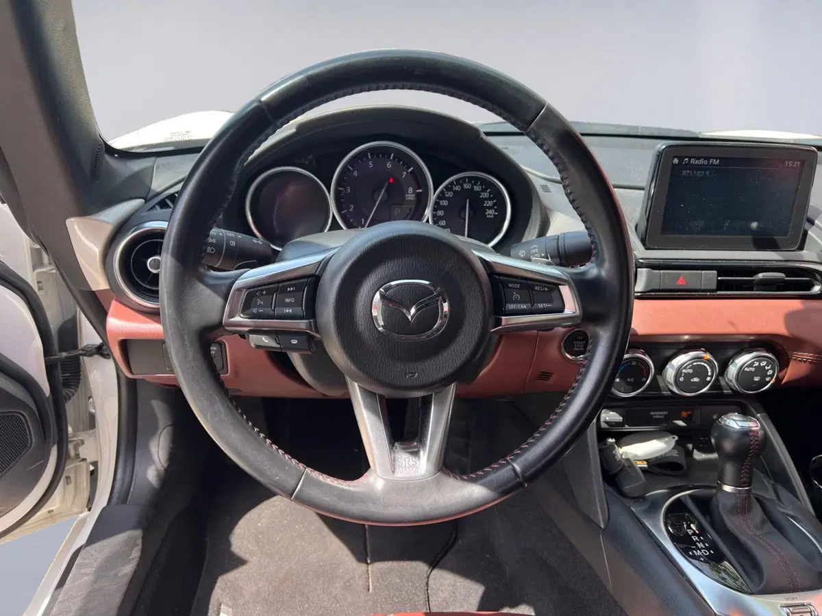 Mazda MX-5 usata a Milano (13)