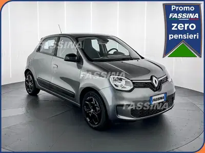 Renault Twingo 1.0 sce Equilibre 65cv del 2024 usata a Milano