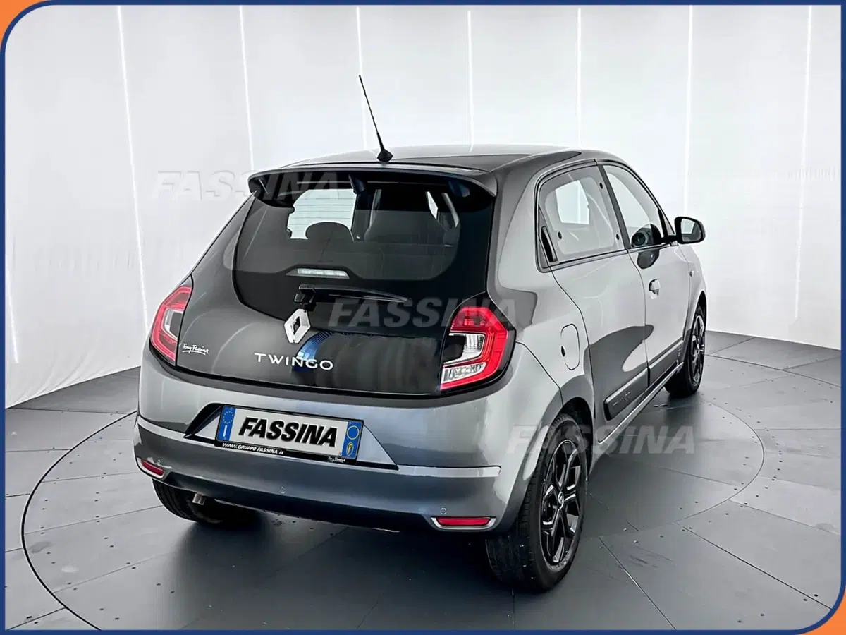 Renault Twingo usata a Milano (6)