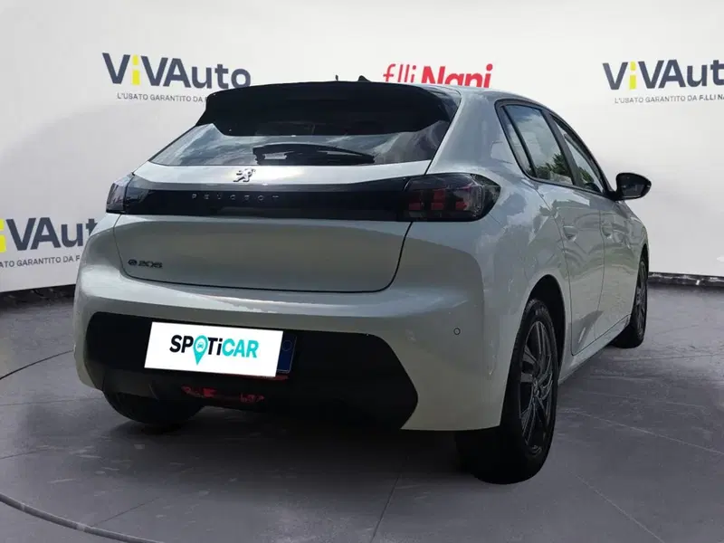 Peugeot 208 usata a Massa-Carrara (2)
