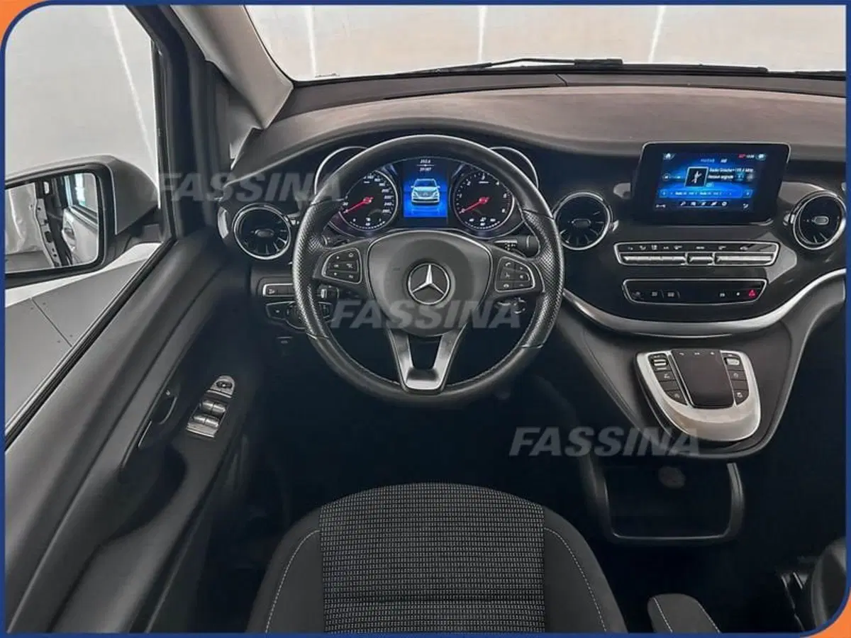 Mercedes-Benz Classe V usata a Milano (10)