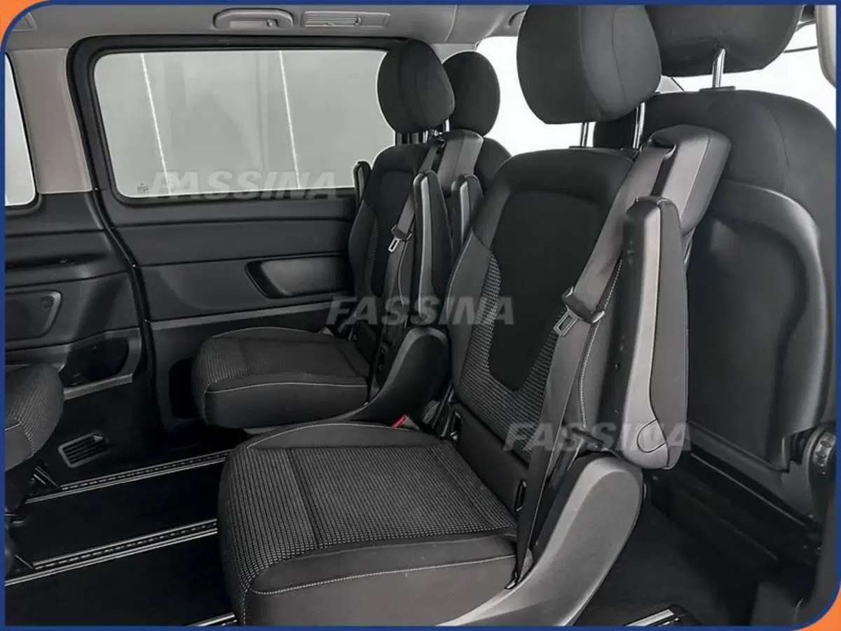 Mercedes-Benz Classe V usata a Milano (13)