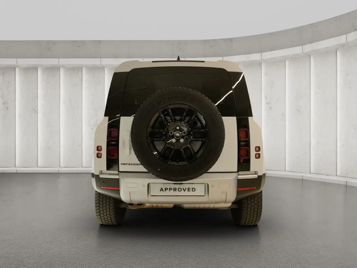 Land Rover Defender usata a Lecco (7)