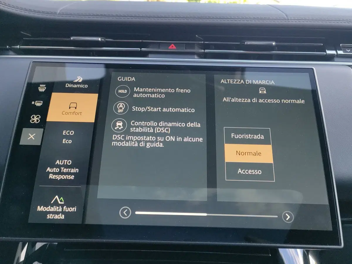 Land Rover Range Rover Sport usata a Lecco (19)