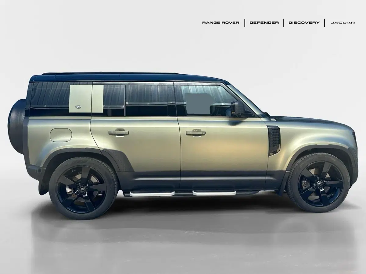 Land Rover Defender usata a Bari (6)