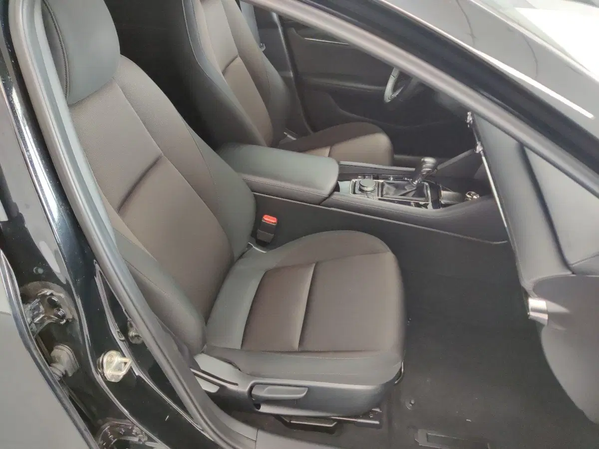 Mazda Mazda3 Sedan usata a Arezzo (14)