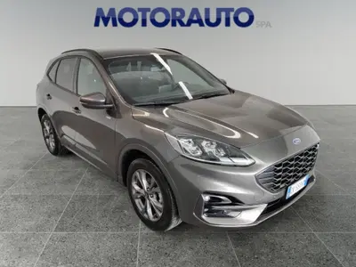 Ford Kuga 2.5 Plug In Hybrid 225 CV CVT 2WD ST-Line X Design del 2023 usata a Arezzo