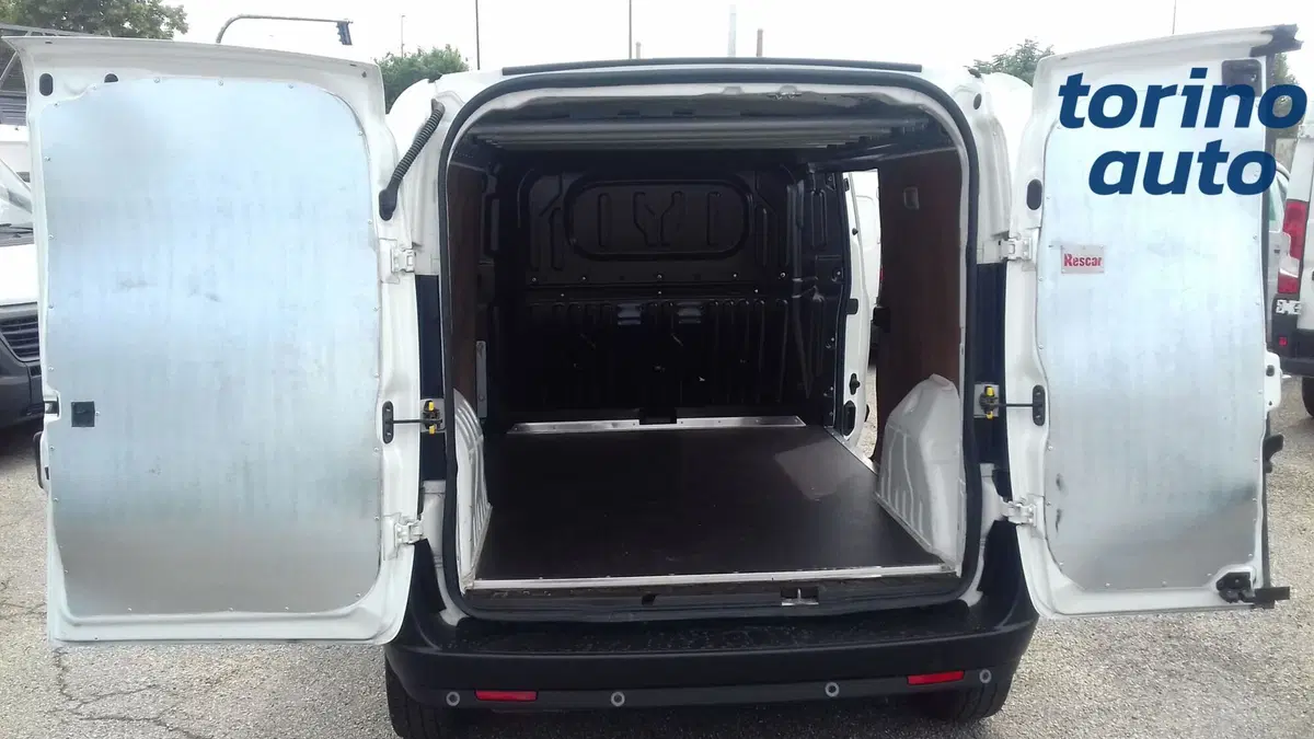 Fiat Doblò Furgone usata a Torino (3)