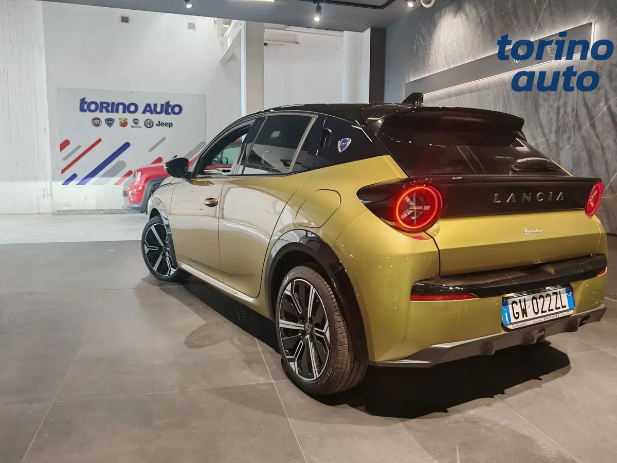 Lancia Ypsilon usata a Torino (4)
