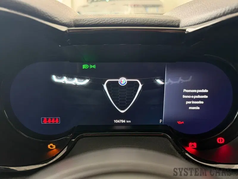 Alfa Romeo Tonale usata a Varese (13)