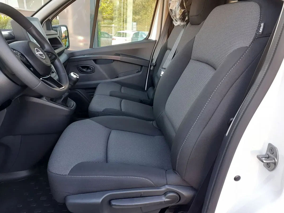 Nissan Primastar Furgone nuova a Modena (14)
