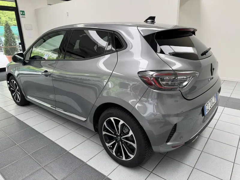 Renault Clio usata a Verbano Cusio Ossola (3)