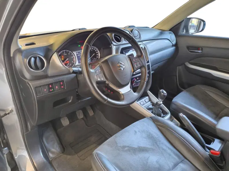 Suzuki Vitara usata a Udine (10)